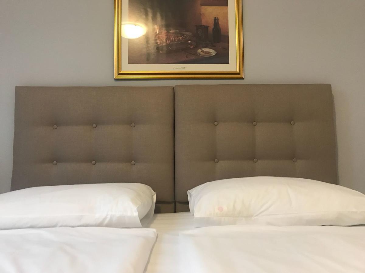 Hotel Vila Tina Zagrzeb Zewnętrze zdjęcie